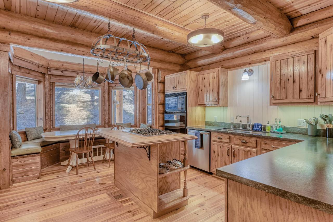 Log Cabin Estate - Falcon Ridge Truckee Buitenkant foto