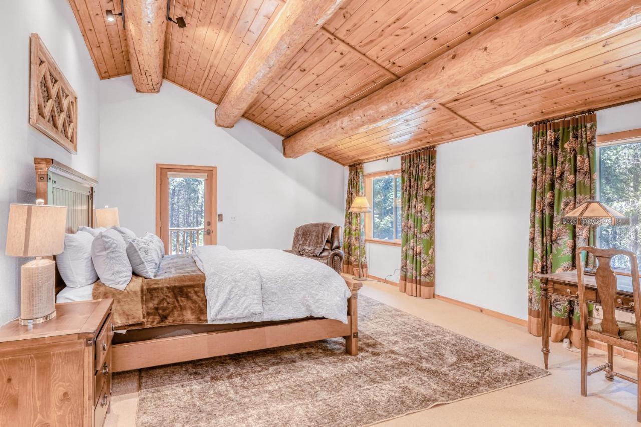 Log Cabin Estate - Falcon Ridge Truckee Buitenkant foto